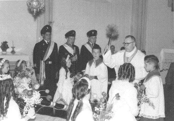 75fahnenweihe.JPG